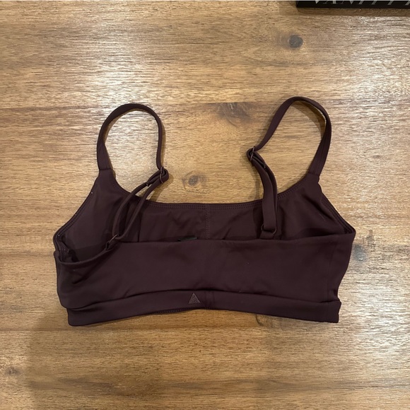 Balance Athletica Ignite Bra - Picture 2 of 3